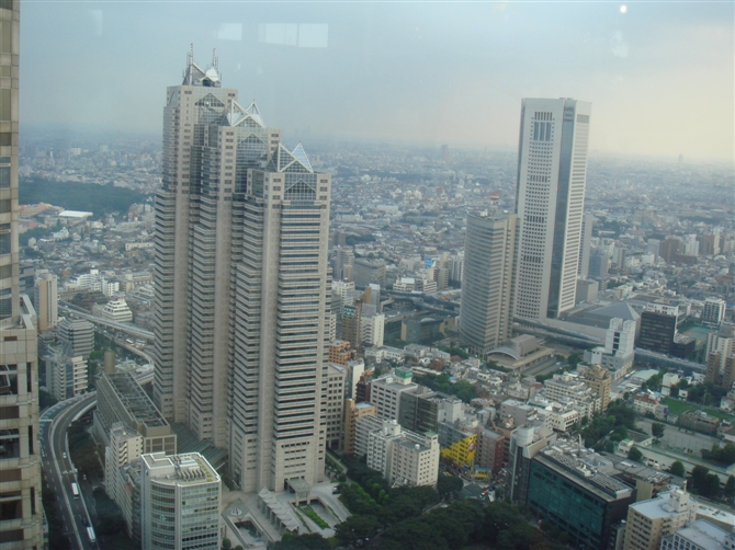 新宿都厅 新宿都厅